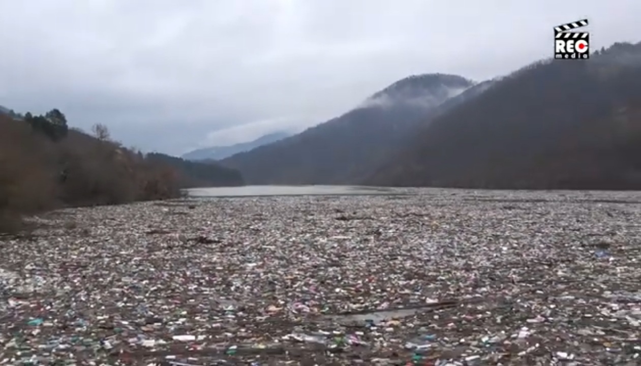 smeće potpećko jezero